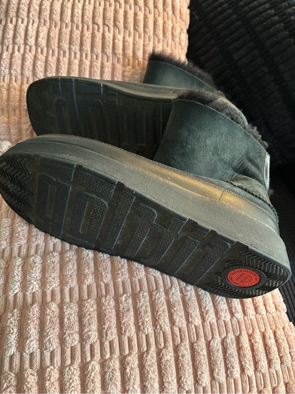 Fitflop Black Suede Shearling-Lined Ankle Booties